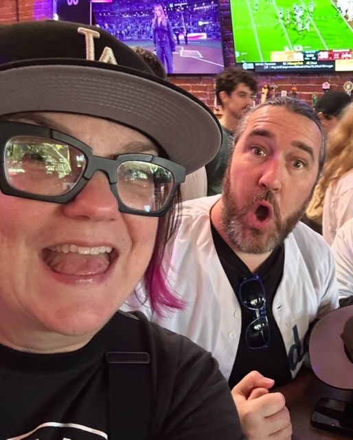 Julie and Jason Dodgers2